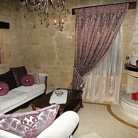 Palazzo Loupassi Boutique *