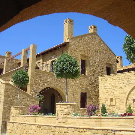 Palazzo Loupassi Boutique *